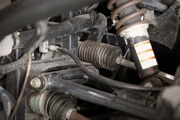 Suspension-Arm-and-parts-in-vehicle-system