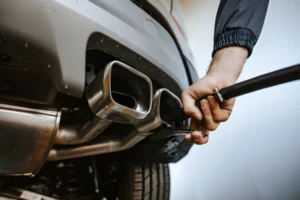 loud-exhaust-driver-hearing-problem-inside-car