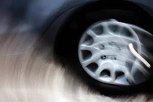 vibration-while-driving-unbalanced-wheel-motion-blur